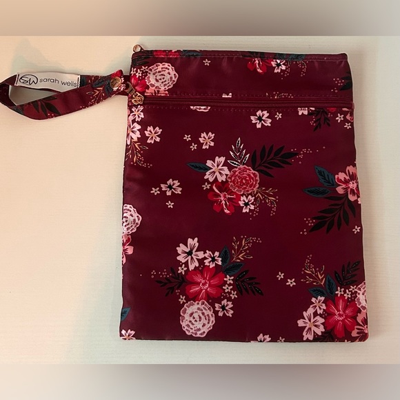 Sarah Wells Wet/Dry Bag – Floral Burgundy Print, 13x11” - Picture 1 of 5